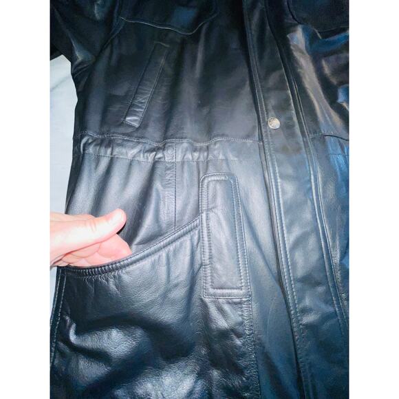 Wilsons Leather Coat w/ Hood & Thinsulate Insulation - Men's Size S - Picture 4 of 15